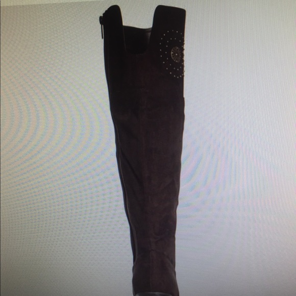 Cloudwalkers Meridian stud over the knee boot. - Picture 3 of 3
